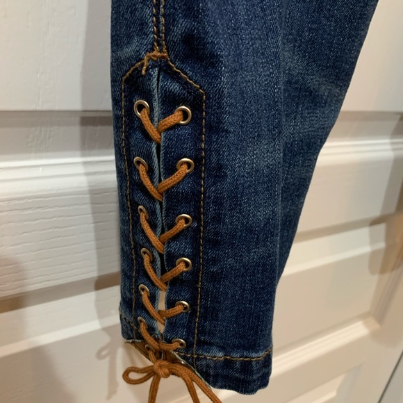 💕HP💕WHITE HOUSE BLACK MARKET SKIM JEANS 4 L NWT - Picture 6 of 6